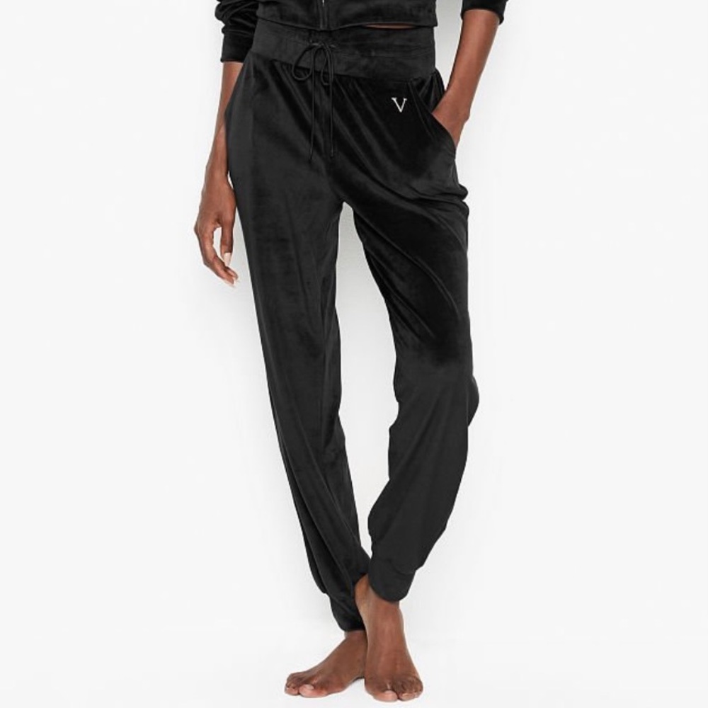 VICTORIA SECRET VELOUR SWEATPANTS